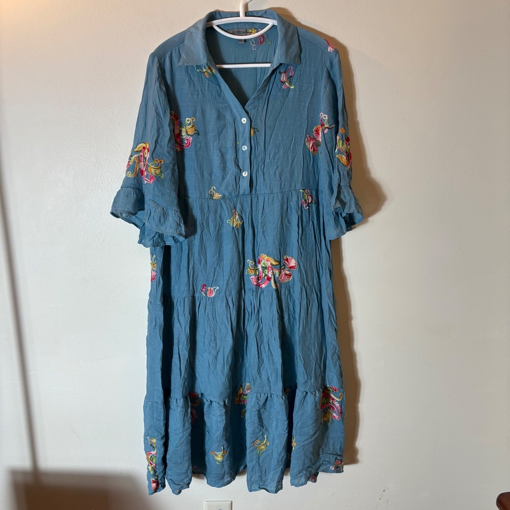Figueroa & Flower Blue Floral Embroidered‎ Tiered Midi Dress Size Medium